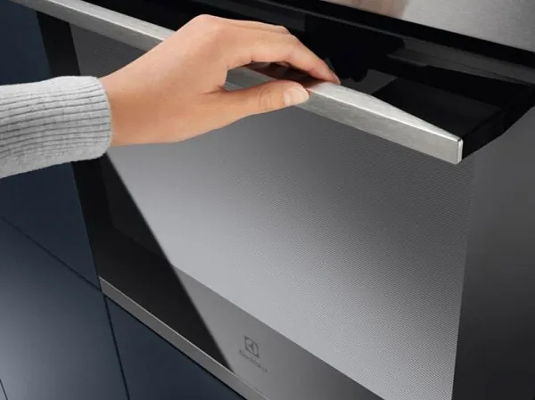 HORNO ELECTROLUX KOHHH00BX3