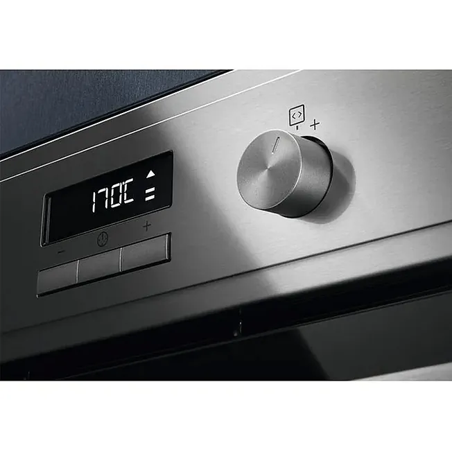 HORNO ELECTROLUX EOF4P74X